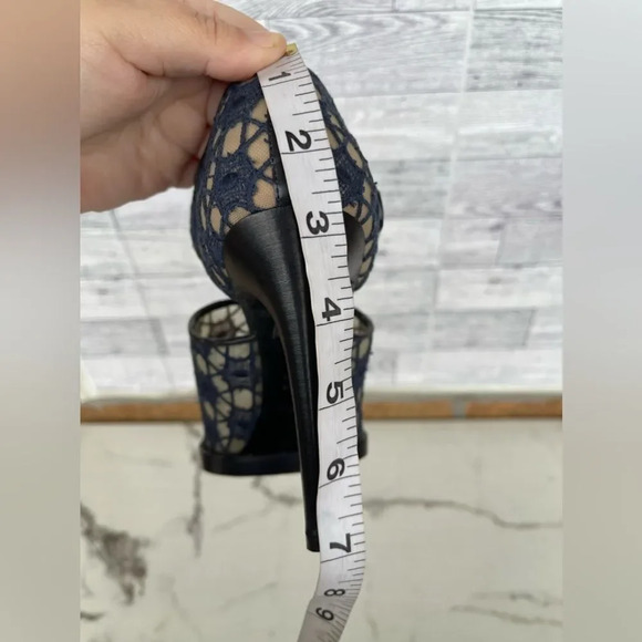 Carven Mesh and Lace open toe heels size 37/7 - Picture 16 of 17